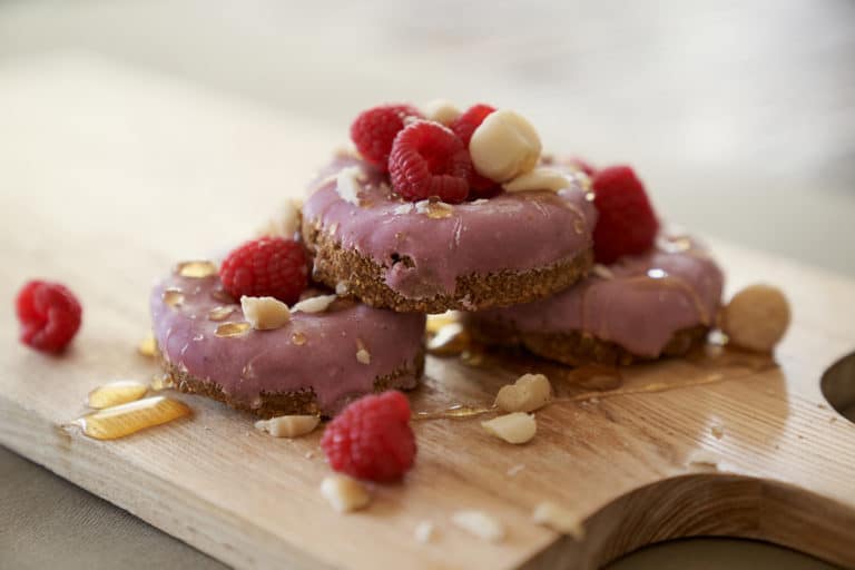 raw peanut butter and raspberry doughnuts recipe